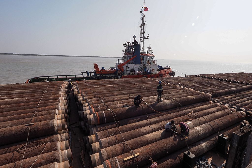 印欧签“世纪协议”，谁最受益？美国：印度！