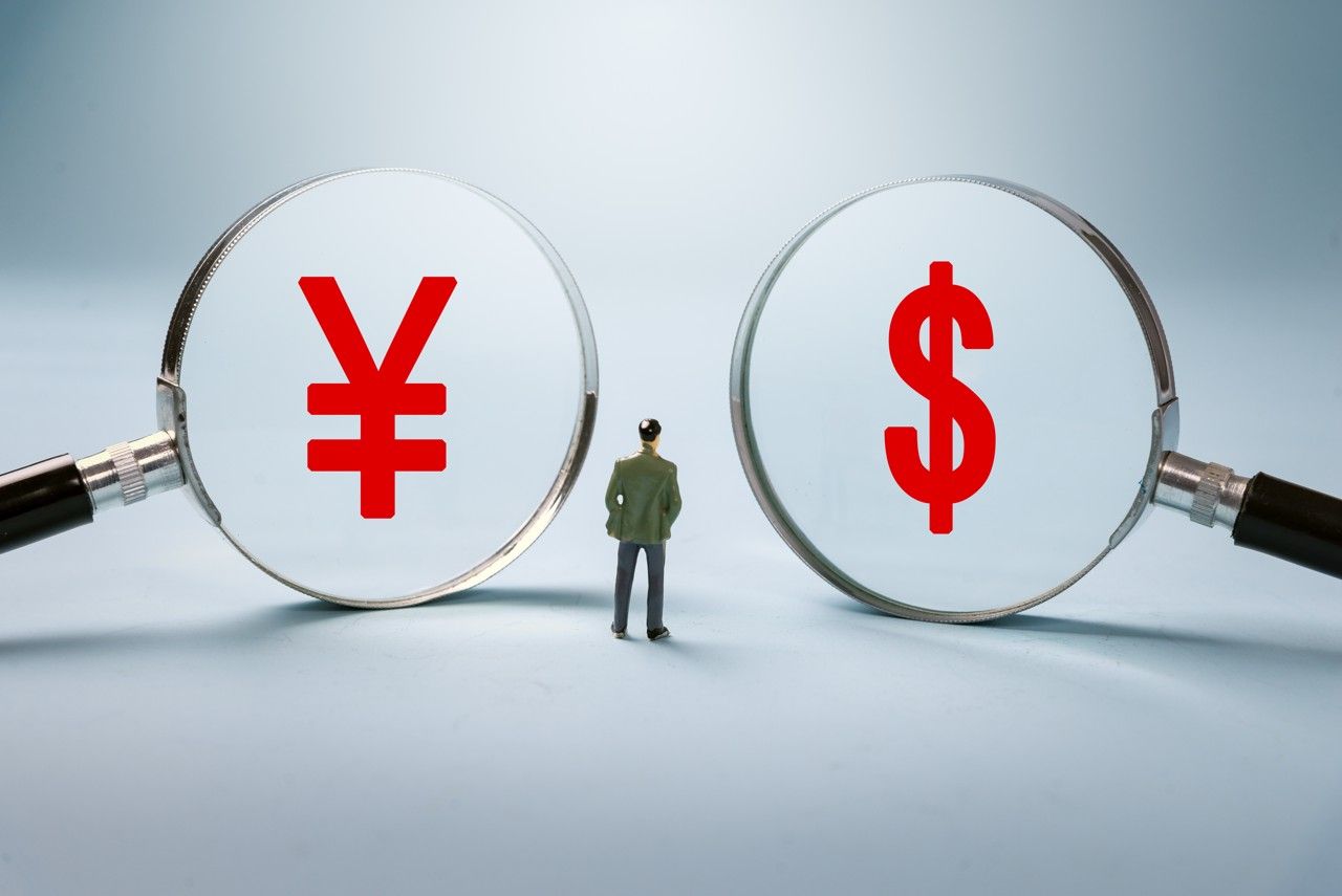 人民币汇率持续走强，美元存款还香吗？有投资者一年亏2000元